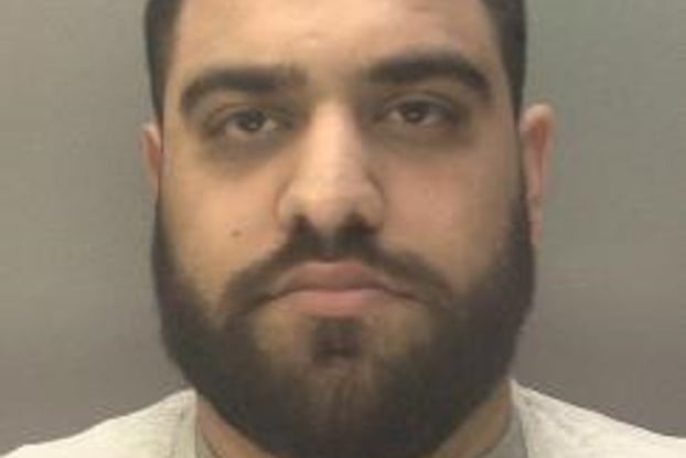 Three men were convicted of manslaughter after a feud between rival groups sparked a series of clashes that led to a man being fatally stabbed.
Mohib Tasharat (pictured), Kasim Ifzaal and Ibrahim Raza were among a group of men who chased and killed Bashir Mohamed in the early hours of 22 April 2021. Tasharat was jailed in May 2022