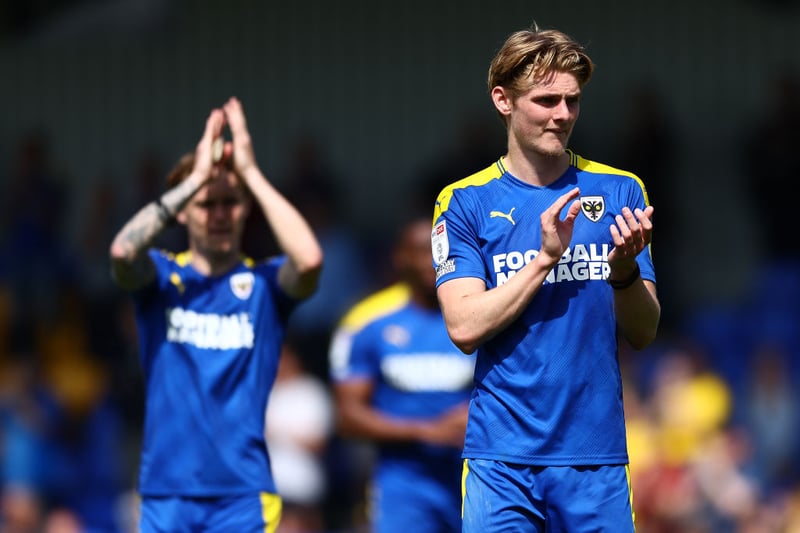 Mark Bowen says it will be difficult for AFC Wimbledon to fight off interest in Jack Rudoni amid interest from Leeds United, Burnley, and Wolves. (South London Press)