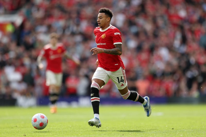 Jesse Lingard is resigned to leaving Manchester United this summer after feeling let down over his treatment during the past 12 months. (BBC Sport)
