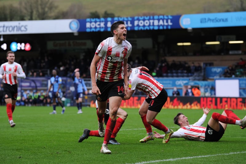 Sunderland will ‘find it hard’ to keep Ross Stewart if they don’t win promotion to the Championship this season. The Scot is attracting interest from the likes of Rangers and Norwich City. (Pete O’Rourke)