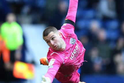 West Ham United have stolen a march on Spurs in the race to sign West Bromwich Albion goalkeeper Sam Johnstone (The Athletic)