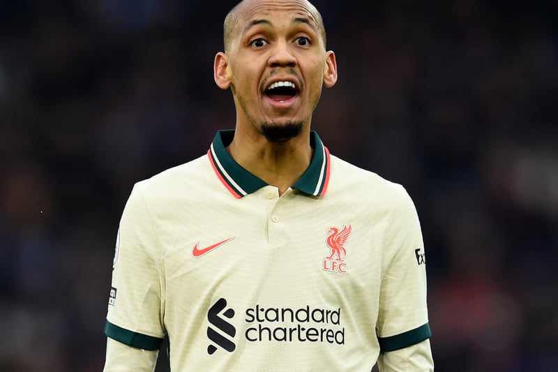 A lucklustre performance from the Brazilian. Far too many loose touches in his cameo before a hamstring injury curtailed his involvement in the 30th minute. Now a doubt for the FA Cup final.