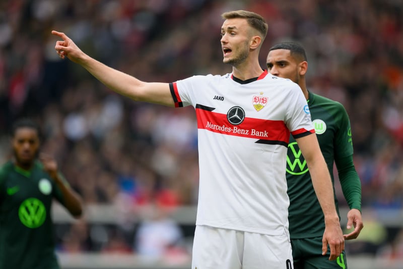 Sasa Kalajdzic is reportedly open to joining West Ham from Stuttgart in the summer transfer window. The Hammers could pick up the 6ft 7in centre-forward for around £17.2 million. (Kicker)