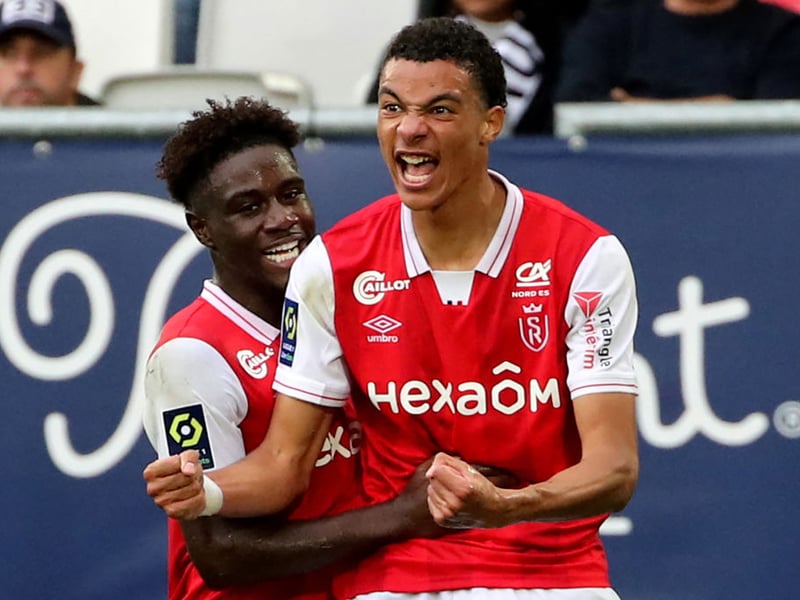 Newcastle United are confident that they will soon finalise a deal for French starlet Hugo Ekitike. (90min)