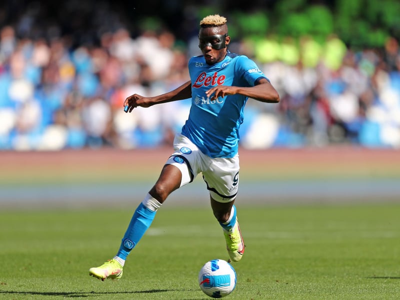 Manchester United are among the front-runners to sign Napoli striker Victor Osimhen, with the striker valued at around £85m. (Sport Mediaset)