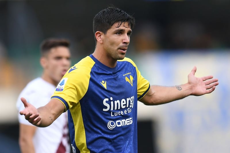 Newcastle United are keeping an eye on Hellas Verona forward Giovanni Simeone, son of Atletico Madrid boss Diego Simeone. The in-form striker could be sold for around £18m. (Corriere di Verona) 