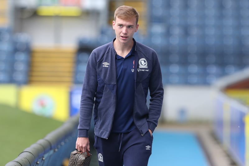 Portsmouth believe around £500,000 will be enough to sign Blackburn Rovers defender Hayden Carter permanently this summer after an impressive loan spell in League One. The 22-year-old signed a new three-year deal with Rovers in August. (Lancashire Telegraph)