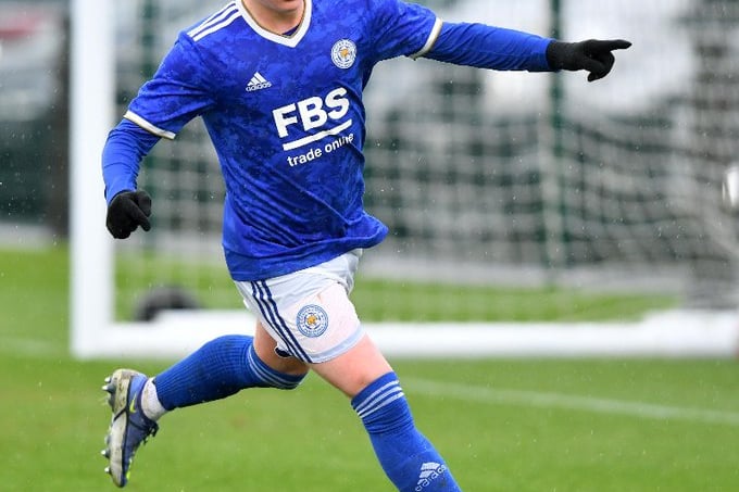 The Leicester City forward Jack Butterfill will be out of contract at the end of this season and Barnsley are hopeful of securing the 18-year-old’s signature as soon as they are able. Barnsley look well placed to make the deal with Butterfill who has eight goals in 16 appearances. (InsideFutbol)