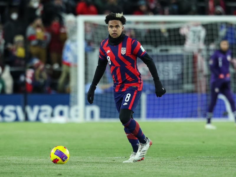 Arsenal, Newcastle United, and Tottenham are all reportedly interested in the potential transfer of Juventus midfielder Weston McKennie, and are ready to pay around £34m to seal a deal. (TuttoJuve)