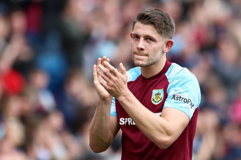 James Tarkowski is now attracting interest from Aston Villa as well as Everton, with the 29-year-old defender available on a free transfer from Burnley this summer (The Times)