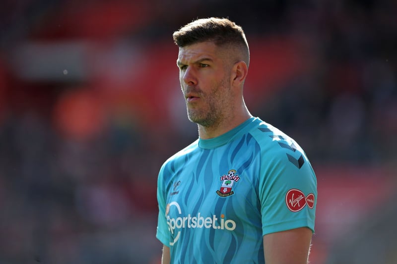 Tottenham are closing on a deal for Southampton goalkeeper Fraser Forster. (Various)