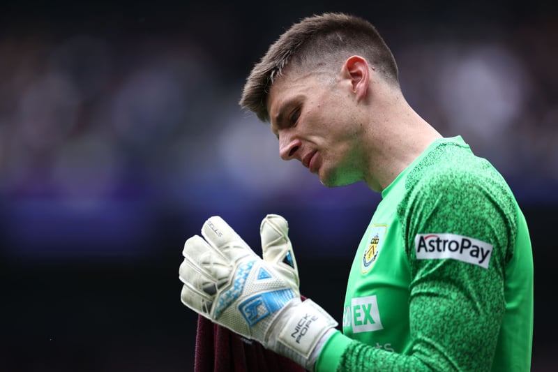 Fulham and West Ham have reportedly been told to pay £40 million to secure the services Burnley goalkeeper Nick Pope this summer. (The Sun)