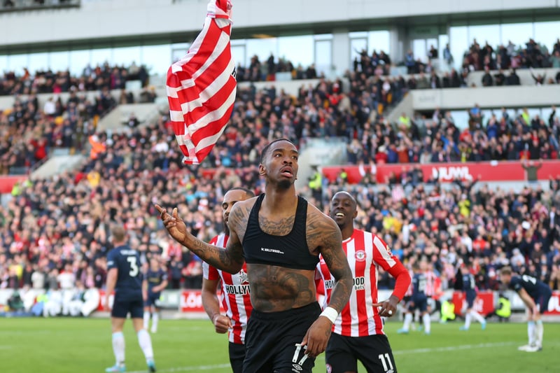  Ivan Toney of Brentford  celebrates after scoring their side’s first goal 