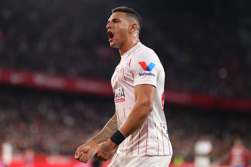 Recent reports have said that Villa are “exploring the possibility” of signing the Brazilian but the as yet unreported asking price of Seville could be a major problem in getting any deal completed 