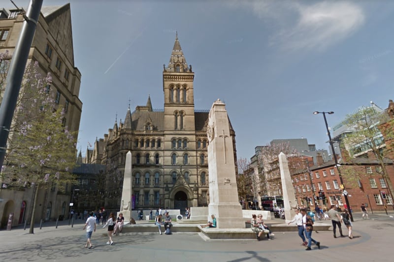 Film directors have used Manchester’s Town Hall in the past due to its resemblance to London’s Houses of Parliament. Parts of the film ‘Darkest Hour’ featuring Gary Oldman were filmed here. ‘Sherlock Holmes’ featuring Robert Downey Jr. was also famously filmed here for the same reason.