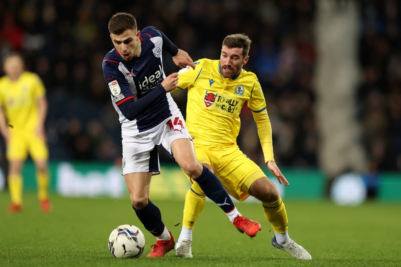 Fulham are looking to rival Bournemouth’s efforts to sign Blackburn’s Joe Rothwell, who is out of contract, while Rangers and a host of Championship clubs are also understood to be interested (Ian Dennis - BBC)
