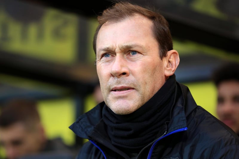Blackburn Rovers are “strongly considering” appointing Everton coach Duncan Ferguson as their new manager (ESPN)