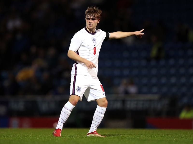 A real success story, Bate makes good on his sizeable potential and establishes himself as Phillips’ go-to partner in the centre of the park.