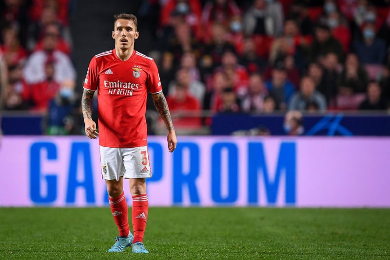 Arsenal and Newcastle United are interested in signing Alex Grimaldo from Benfica in the summer transfer window. The defender could be available for around £17m. (A Bola)
