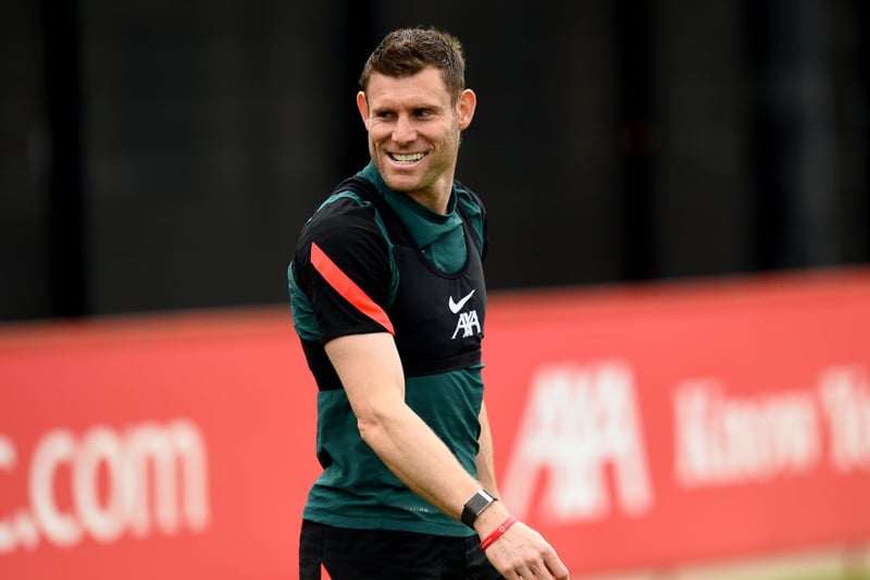 James Milner has agreed a new one-year contract with Liverpool, including a significant pay cut. (The Athletic)