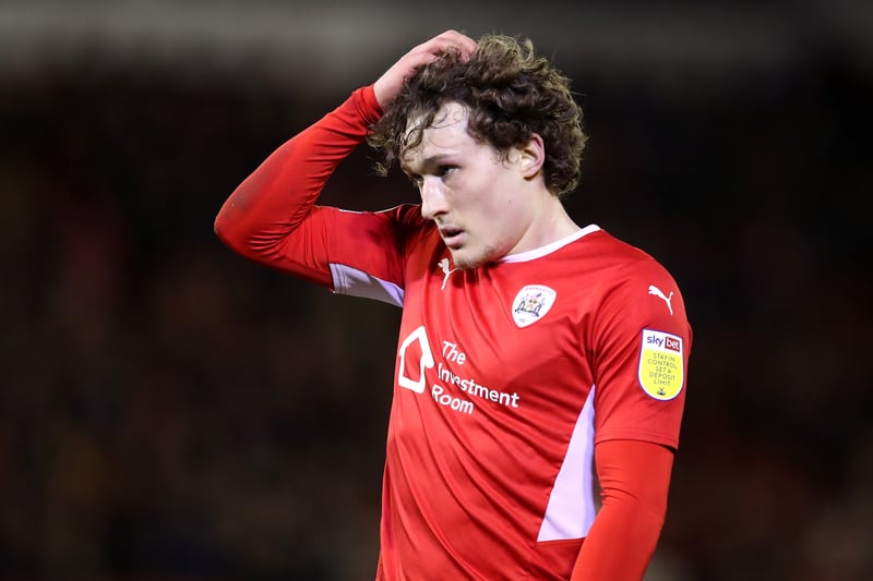 Fulham are reportedly considering a move for Barnsley midfielder Callum Styles this summer. The 22-year-old is also a target for Bournemouth and Nottingham Forest. (Football League World)