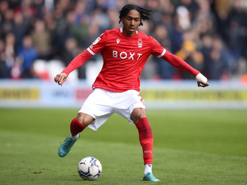 Tottenham and Middlesbrough remain a way apart in their negotiations for Djed Spence with Boro looking for around £15million plus add-ons (The Sun)