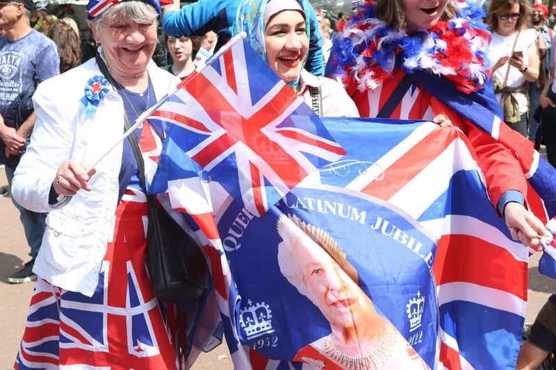 People from all faiths joined together over the weekend to celebrate the Queen’s 70 years on the throne.