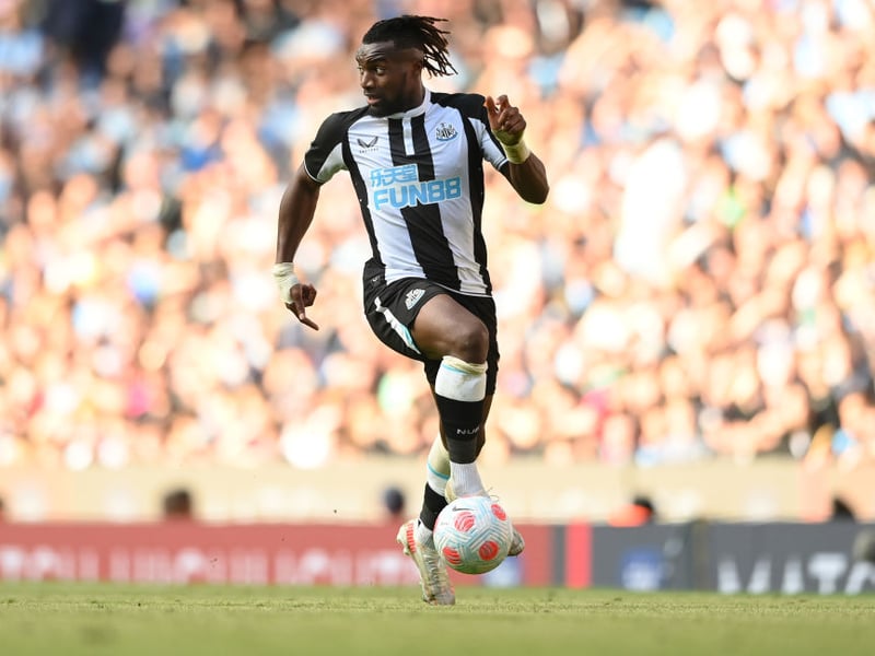 Tottenham have been monitoring Newcastle United forward Allan Saint-Maximin as a potential transfer option, but have other priorities in mind for the time being. (Fabrizio Romano)