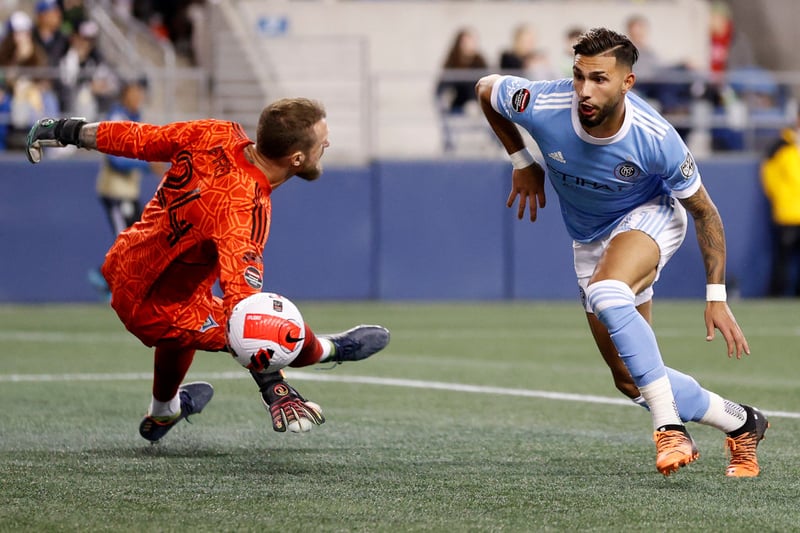 Leeds United are now the most interested club when it comes to signing New York City’s MLS golden boot winner Valentin Castellanos, who is expected to move on this summer. (90min)