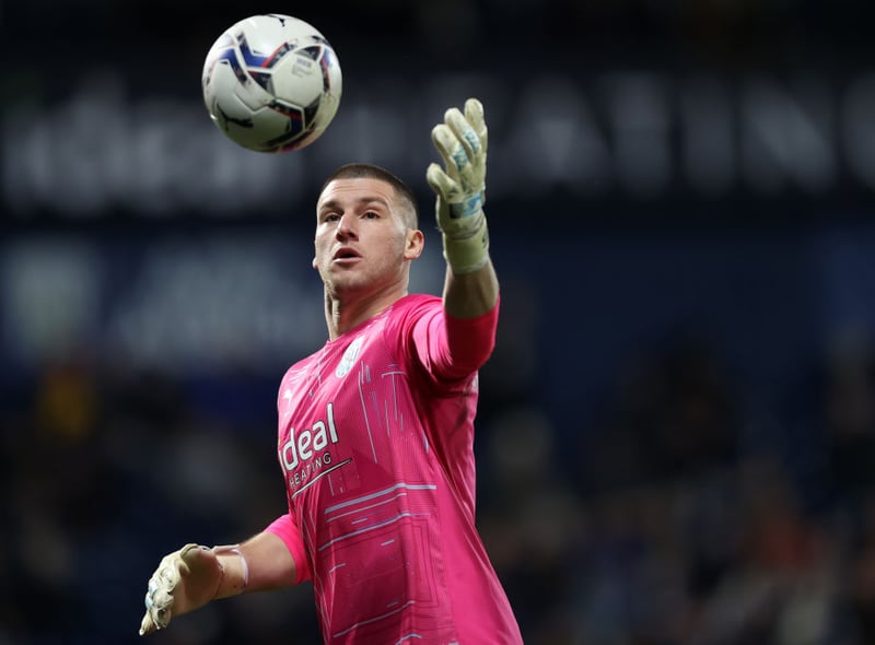 Sam Johnstone is set to join Crystal Palace on a free transfer after agreeing to a four-year deal with the Eagles. (The Sun)