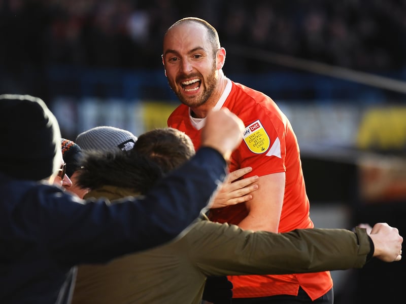 League Two side Northampton Town are set to sign Luton Town striker Danny Hylton who was also wanted by AFC Wimbledon (FLW)