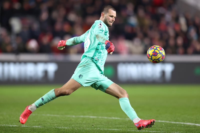 This one has gone quiet, but Dean Henderson’s imminent departure means United will be on the lookout for a new back-up goalkeeper. The Watford stopper is expected to be available for a relatively low fee.