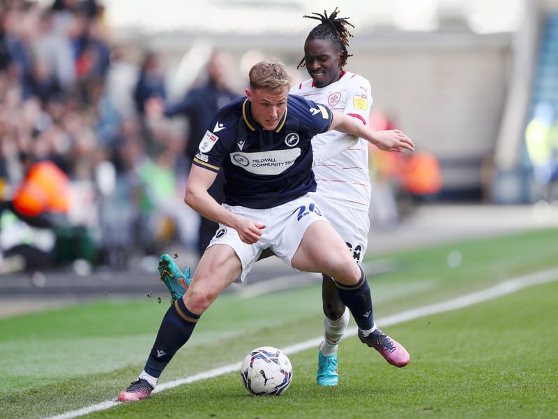 Arsenal have accepted a bid in the region of £2 million from Burnley for Daniel Ballard who spent the past two seasons on loan at Blackpool and Millwall (Football Insider)
