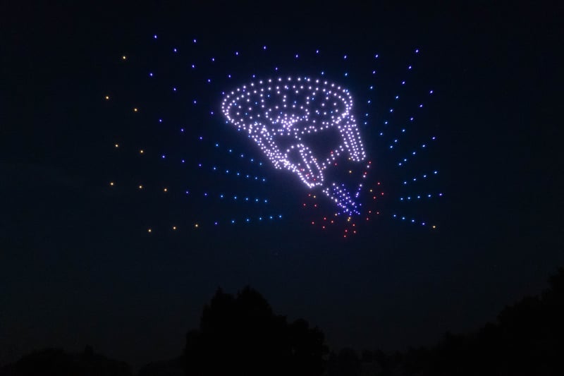 Star Trek lit up the sky above the Worcestershire golf course (Pic:SWNS)
