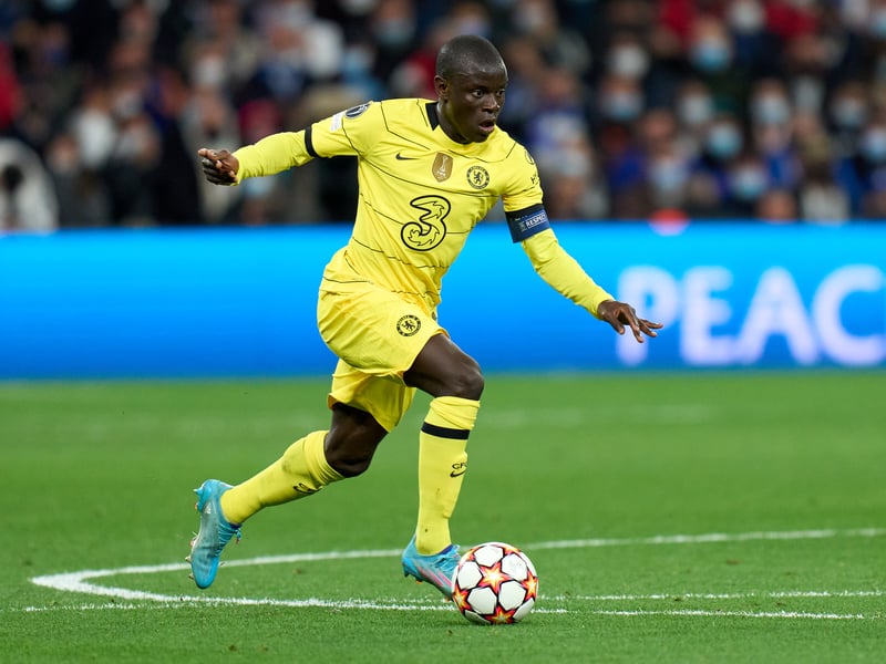 Arsenal are reportedly set to make a shock move for Chelsea midfielder N’Golo Kante over the summer transfer window (Express)