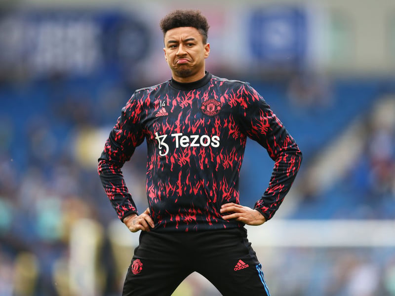 West Ham United manager David Moyes is pushing hard for the club to re-sign Jesse Lingard ahead of Newcastle United. (90min)