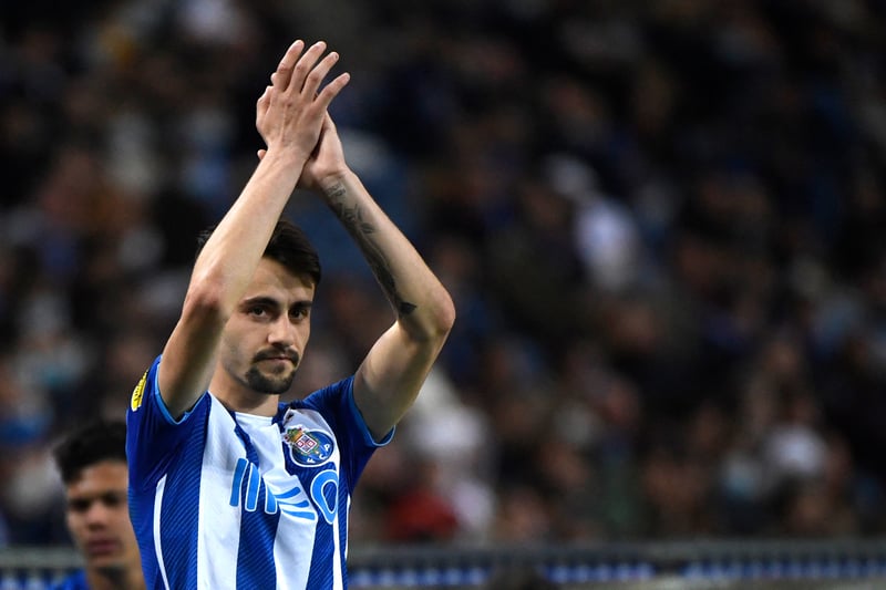 Fabio Vieira joined Arsenal for an initial €35m after a superb season with Porto in which he scored six goals and assisted another 14 in the league last season.