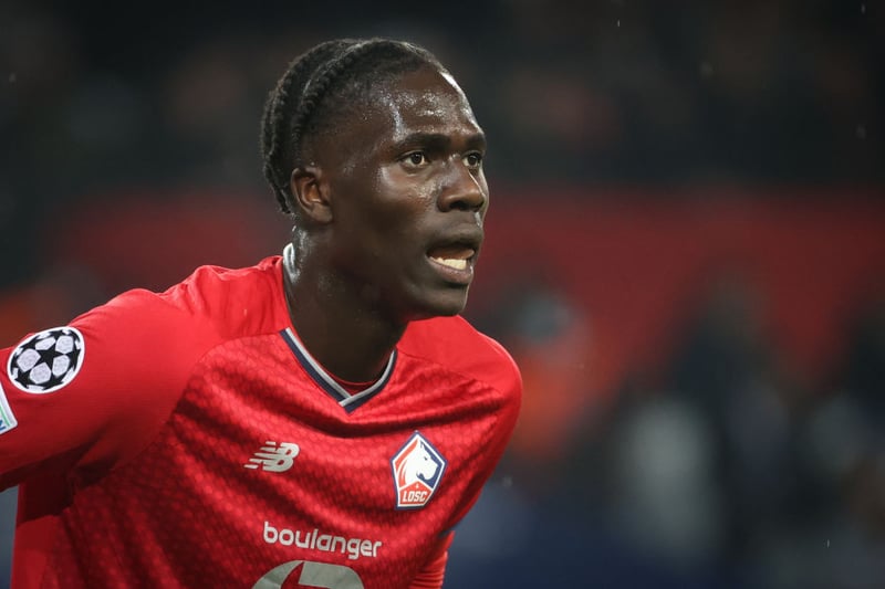 West Ham have had a £19.8m offer for Lille midfielder Amadou Onana rejected, with the French club reluctant to sell. The Hammers remain interested. (Dharmesh Sheth)