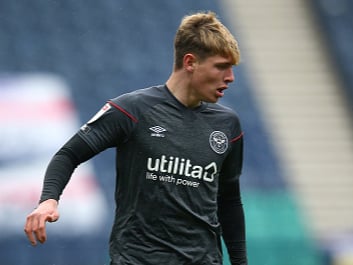 Swansea City are among the clubs linked with a loan deal for Brentford defender Fin Stevens. Reading and Blackpool are also thought to be keen. (Blackpool Gazette)