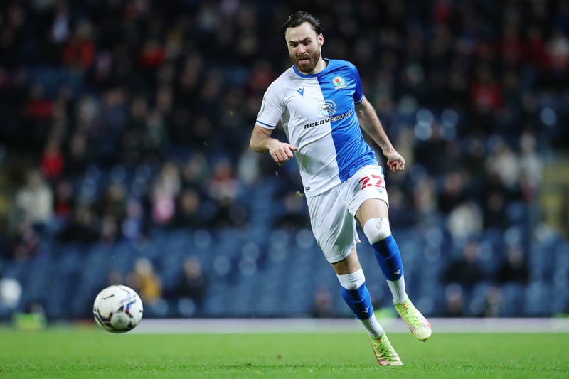 Leeds United scouts have reportedly been watching Blackburn Rovers' Ben Brereton Diaz in recent days, with the club weighing up a move for the striker. It has been claimed the Chile international is valued at around £13 million. (Football Insider)