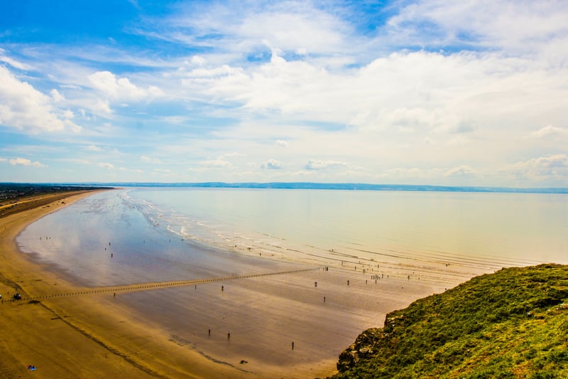 Brean beach is an hour and two minutes drive from Bristol. The beach is long and sandy which makes it popular with families. There is a beach cafe and an open air market on Sunday and Monday. 