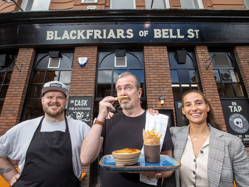 Still Game actor Gavin Mitchell supported the reopening of Blackfriars of Bell Street. He has performed at Oran Mor’s A Play, A Pie and A Pint theatre series.
