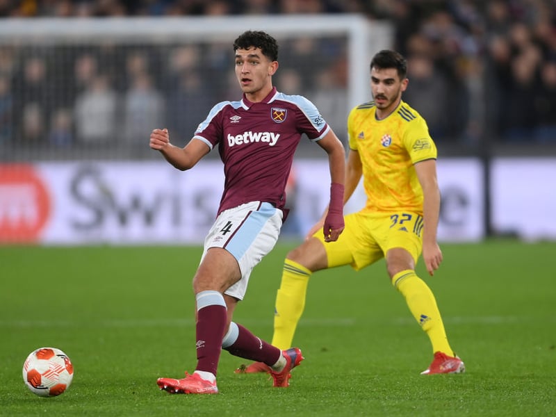 Leeds United are ‘most likely’ to complete the signing of former West Ham teenager Sonny Perkins this summer. (ExWHUEmployee)