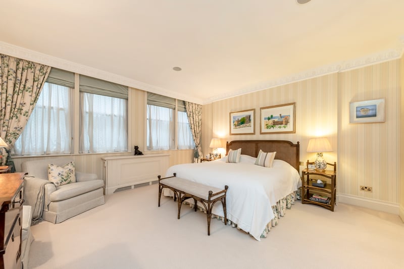 The two bedroom former royal residence has exceptional ceiling heights, a south facing aspect and is located in a palatial four storey white-stucco period building.