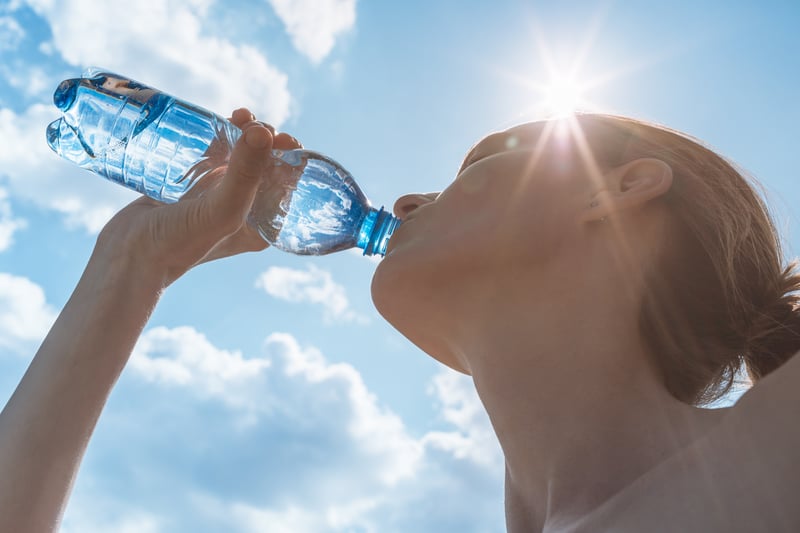 Feeling extremely thirst can be a sign of both heat exhaustion and dehydration, particularly if you also have dark, strong-smelling pee, feel dizzy or lightheaded, and tired. Make sure to replenish your body by drinking lots of water. A pharmacist can also recommend oral rehydration sachets to mix with water and drink.