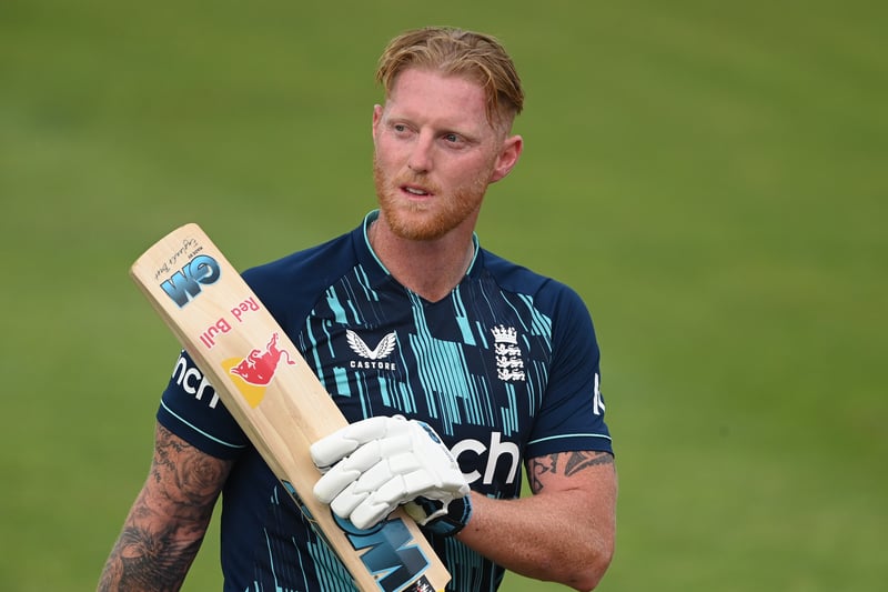 Unfortunately, his career ended much like it began, with rather disappointing figures. However he walked off to rapturous applause from the crowd and the South Africa side, as they bid farewell to England cricket’s saviour