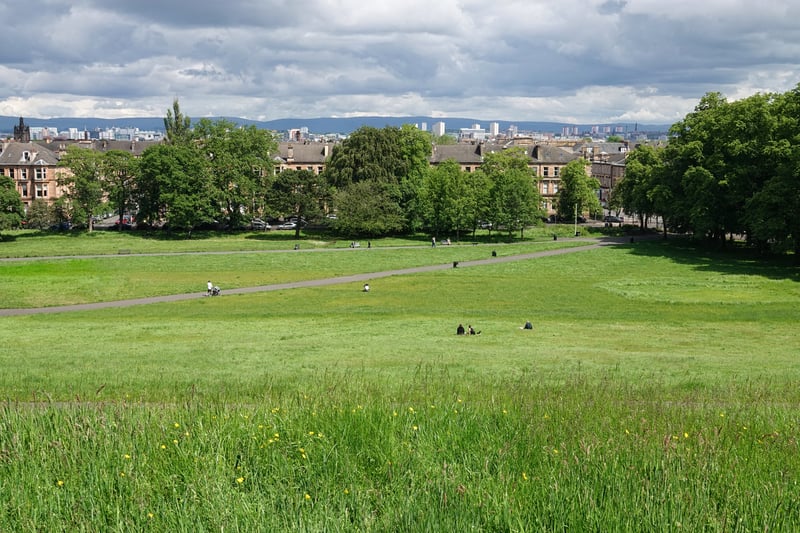 The park was named after Mary Queen of Scots who lost the Battle of Langside near to the park. 