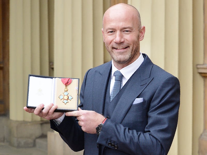 Alan Shearer is a football pundit, retired football player, and manager, who was regarded as one of the best strikers of his generation and one of the greatest players in Premier League history.
Shearer played his entire career in the top-level of English football, playing for various clubs, including Southampton, Blackburn Rovers, and Newcastle United - where he retired in 2006.
Since retiring, Shearer has worked as a television pundit for the BBC, but briefly had a stint as Newcastle United manager in their 2008-09 season. This ended up being an unsuccessful attempt to save them from relegation.
The legendary English Striker was born in the Gosforth area of Newcastle upon Tyne, and was educated at Gosforth Central Middle School, and then went on to Gosforth High School.
While growing up in Newcastle, he would play football in the streets, and this interest in the game resulted in him becoming captain of his school’s team. He then went on to join a youth team, where he was spotted by a by a Southampton football scout
