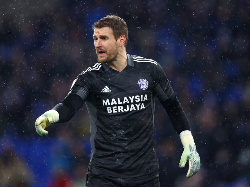 Recently-released Cardiff City goalkeeper Alex Smithies is training with Premier League side Bournemouth (WalesOnline)