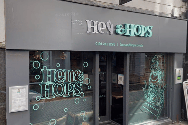 Chicken fans must visit Hen & Hops this NE1 Restaurant Week. From Tater Tots to wings and burgers to Poutine, it’s a poultry feast. Two courses are £15 and three are £20.